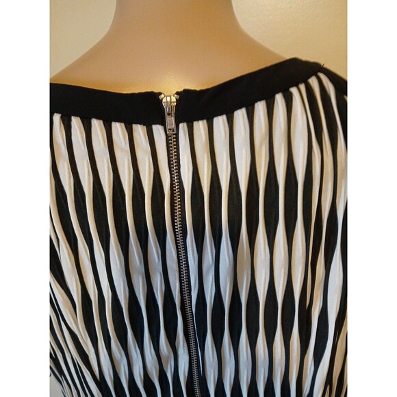 Danny & Nicole Black & White Aztec Cold Shoulder  Fit & Flare Dress Womens 16 - Picture 11 of 16